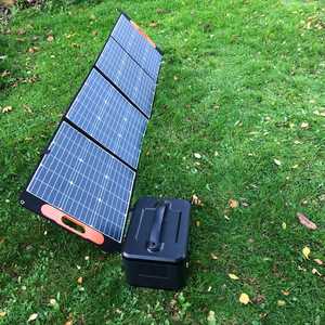 MSC 1400Wh Solar Generator & 200W Solar Panel