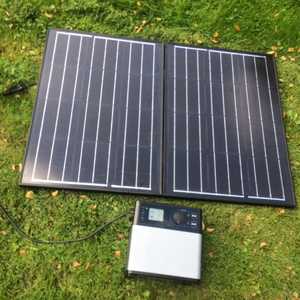 MSC 105Ah Super Power Bank and 100W Solar Panel MSC 105Ah Super Power Bank and 100W Solar Panel