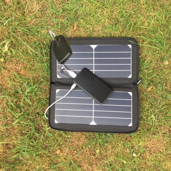 MSC Slim 5000mAh & 10W Solar Panel