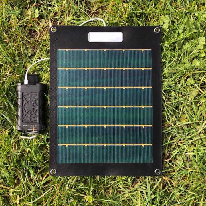 MSC Expedition CIGS 7W Solar Charger & MSC Aqua Trek