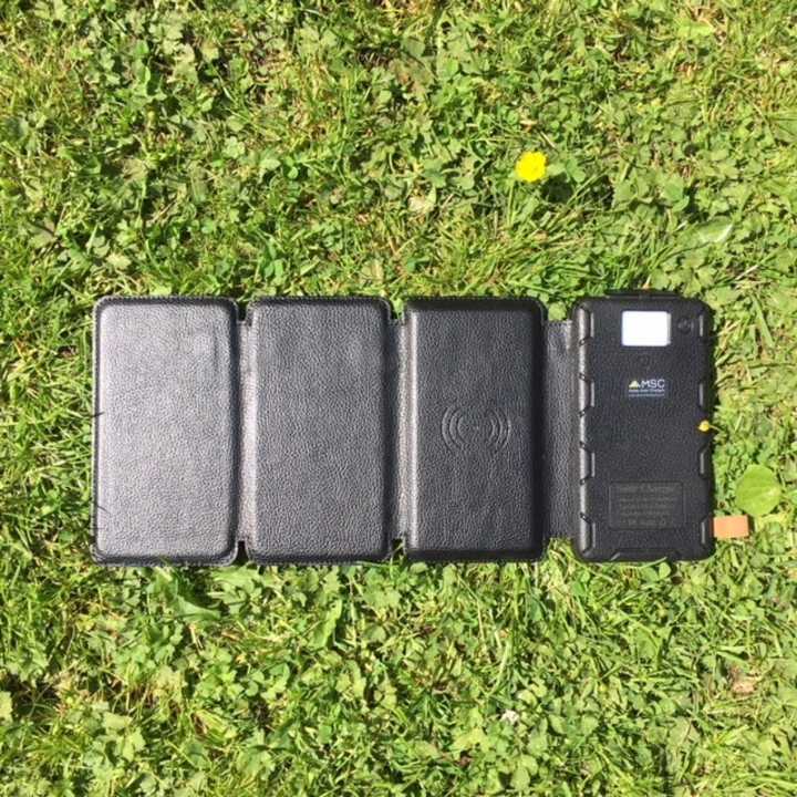 MSC Qi Wireless Solar power Bank 12Ah