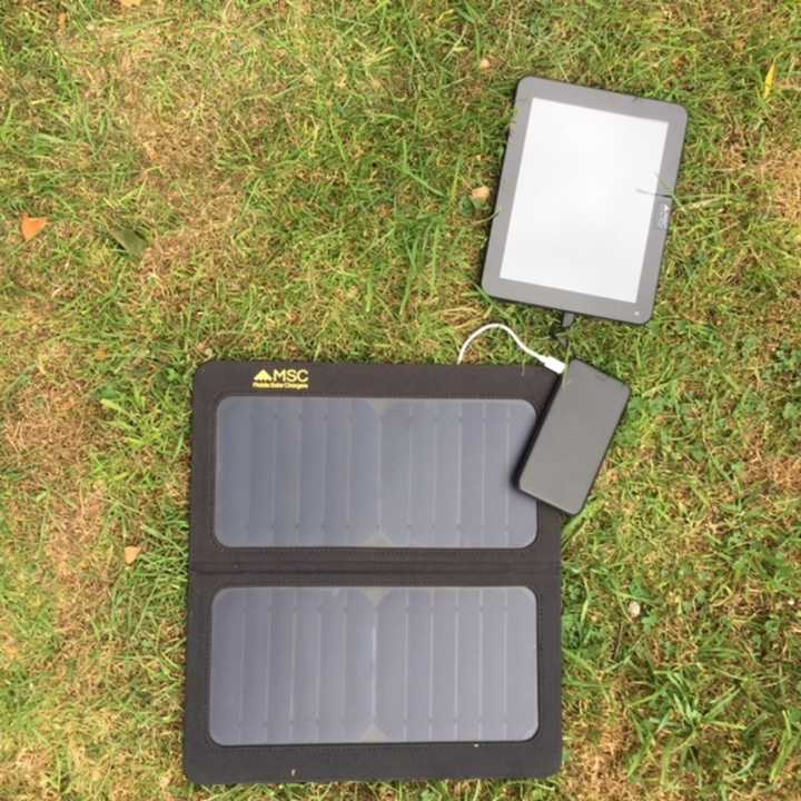 MSC Slim 5000mAh Power Bank & 13W Solar