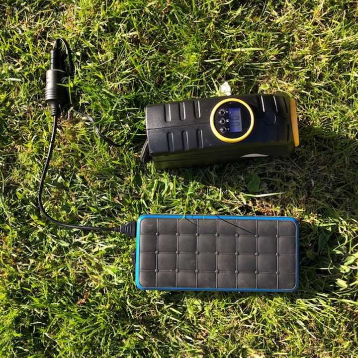 MSC Overland + running 12v Tyre inflator