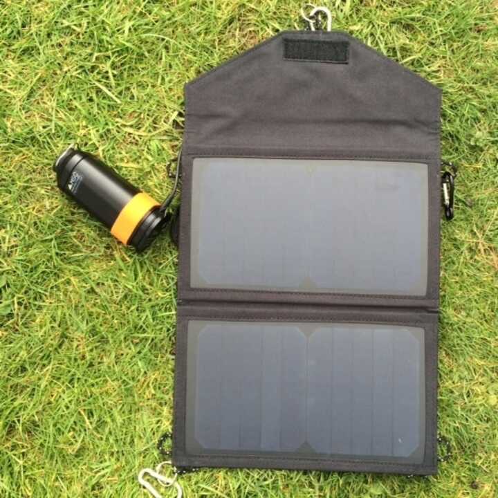 MSC Camping Lantern & 6000mAh Power Bank With Solar Panels