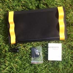 MSC 13W SunPower Folding Solar Panel Charger 13W SunPower Folding Solar Panel Charger