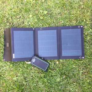 MSC Expedition CIGS Dual USB 15W Solar Charger MSC Expedition CIGS Dual USB 15W Solar Charger