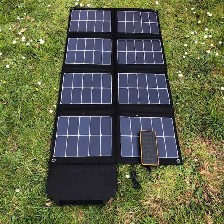 MSC SunPower 130W charging Overland +