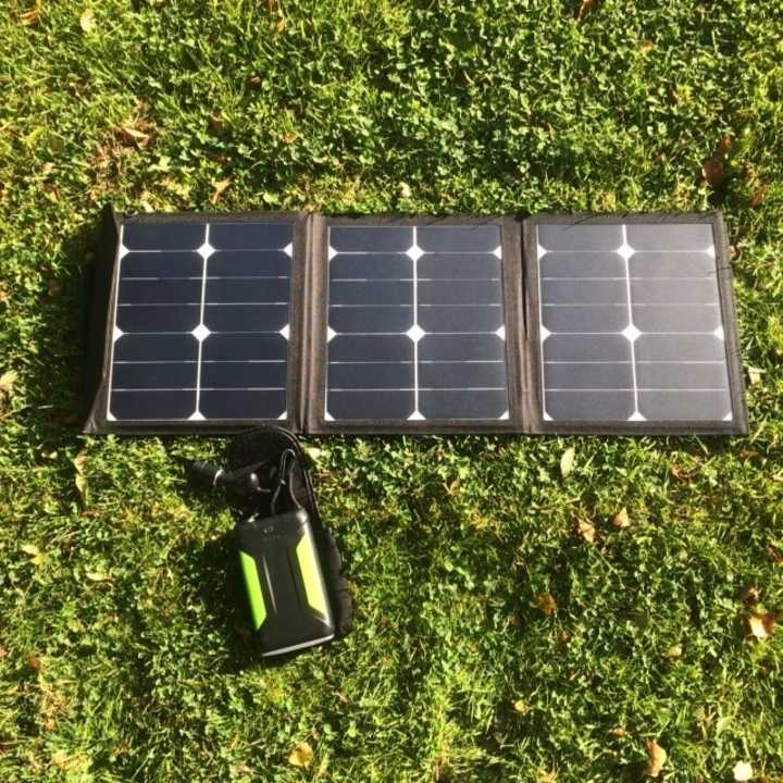 MSC 38Ah Super Power Bank & optional 45W Solar panel