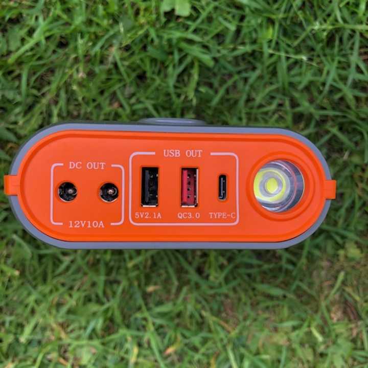 MSC 31Ah Super Power Bank DC charging ports