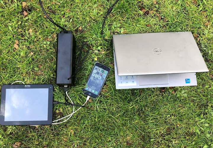MSC 100Wh DC/AC Power Bank & Laptop