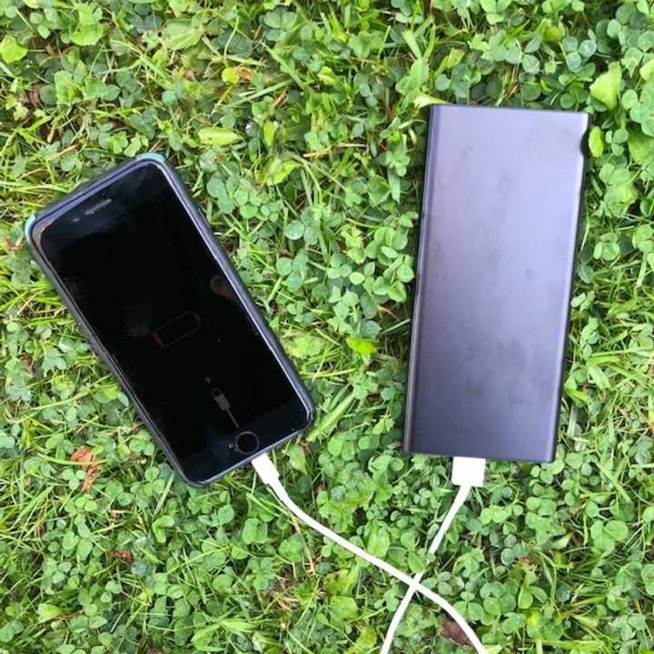 MSC 10Ah QC charging iPhone 