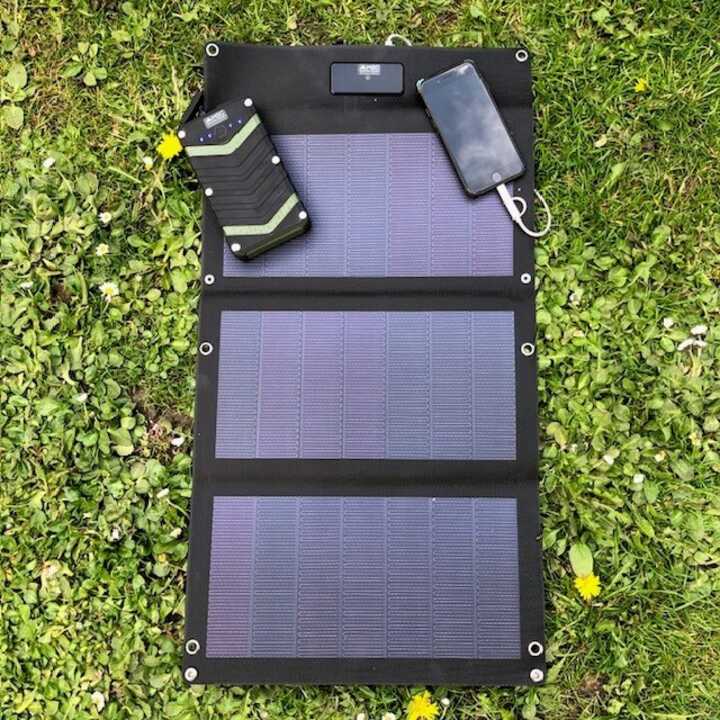 MSC Expedition CIGS 20W Solar Charger & Aqua Trek +