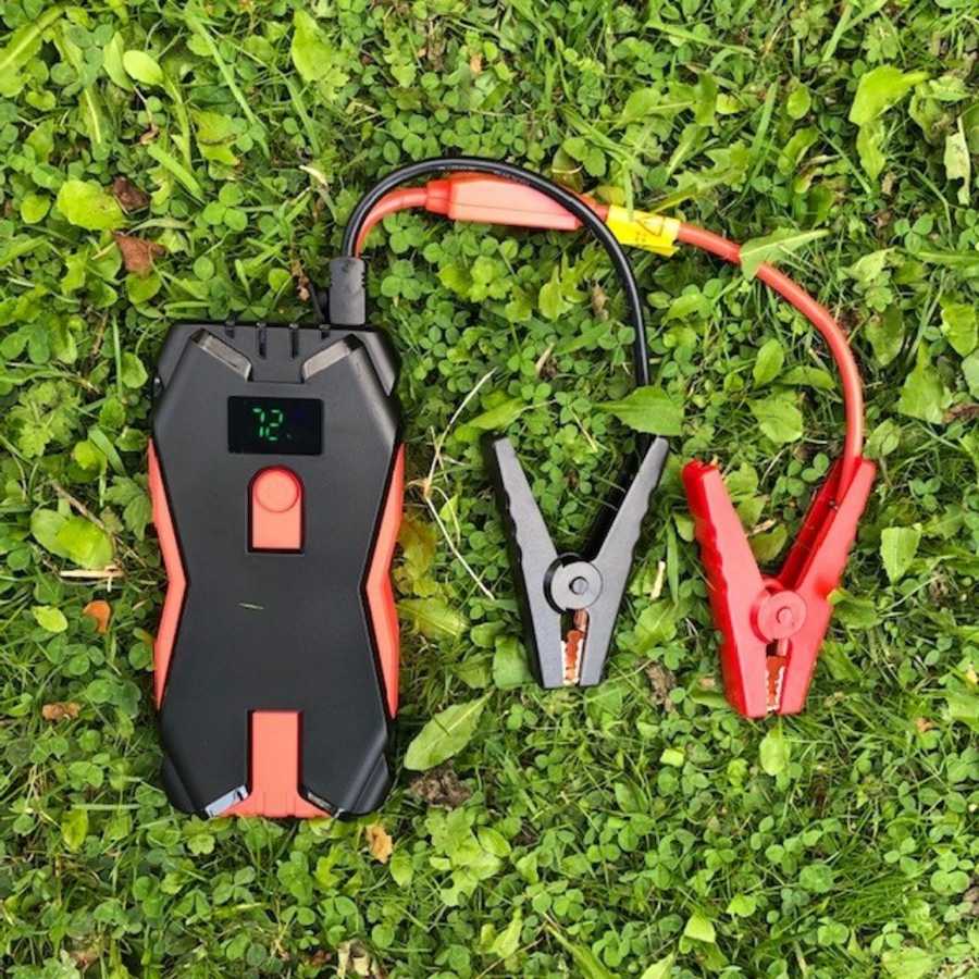 12V Portable Vehicle Jump Start Device Booster Powerbank 68000mah Car Power Bank Jumper Starter