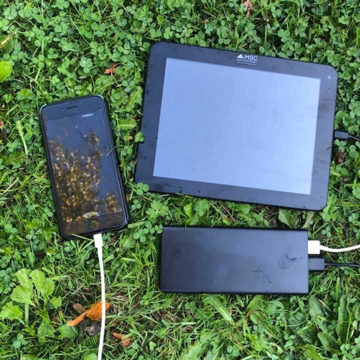 compact usb c power bank