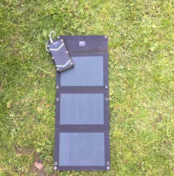 MSC Expedition 15W CIGS Ultra Light  5v Dual USB Folding Solar Charger 